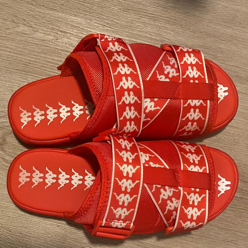 Red kappa slide